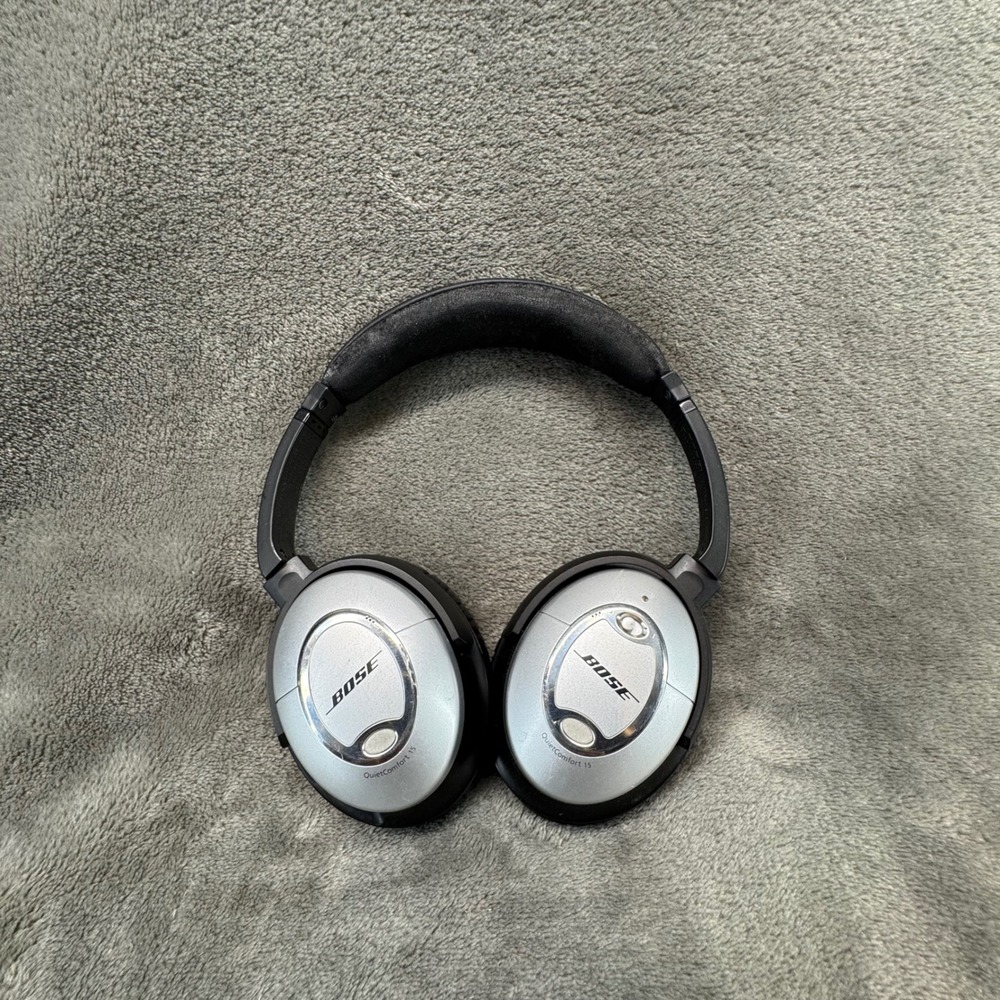 Bose‎ QuietComfort 15 Noise Cancelling Headphones Silver/Black QC15 - Picture 2 of 7